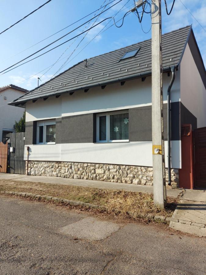 Regina Vendégház Miskolc Exterior foto